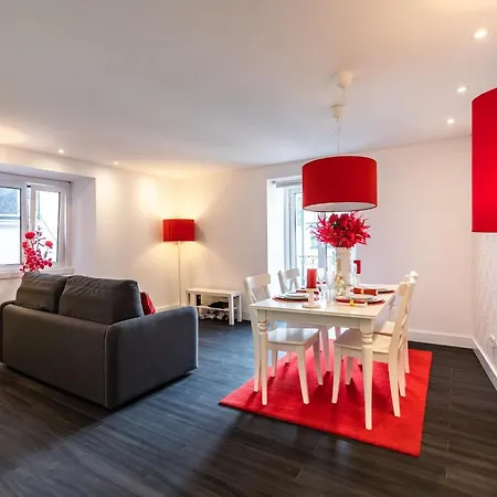 Akicity Alfama Ruby * Lizbona