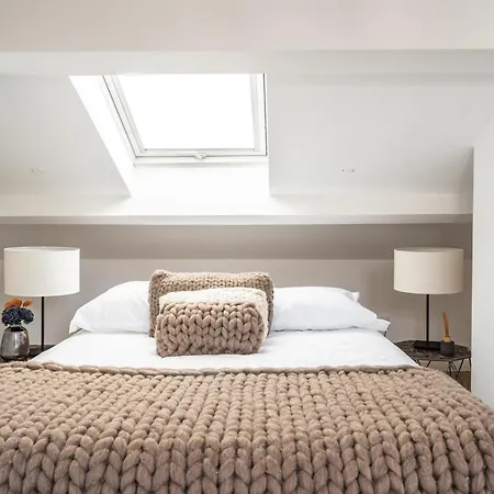 Apartment Akicity Alfama Ruby Lissabon