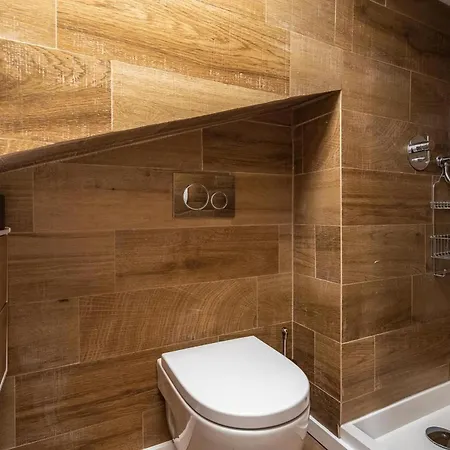 Apartment Akicity Alfama Ruby *