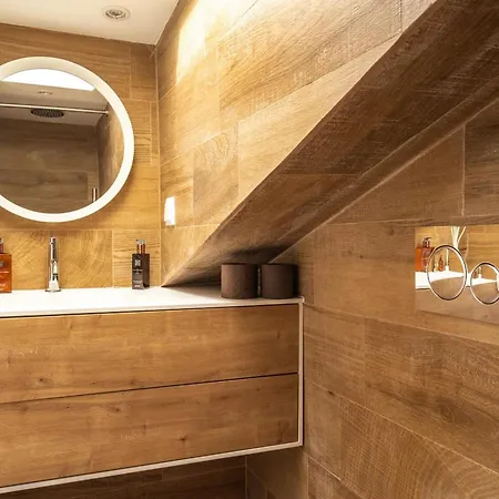 Apartment Akicity Alfama Ruby *