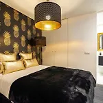 Akicity Alfama Ruby Apartamento